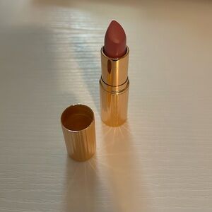 Charlotte Tilbury The Duchess Lipstick